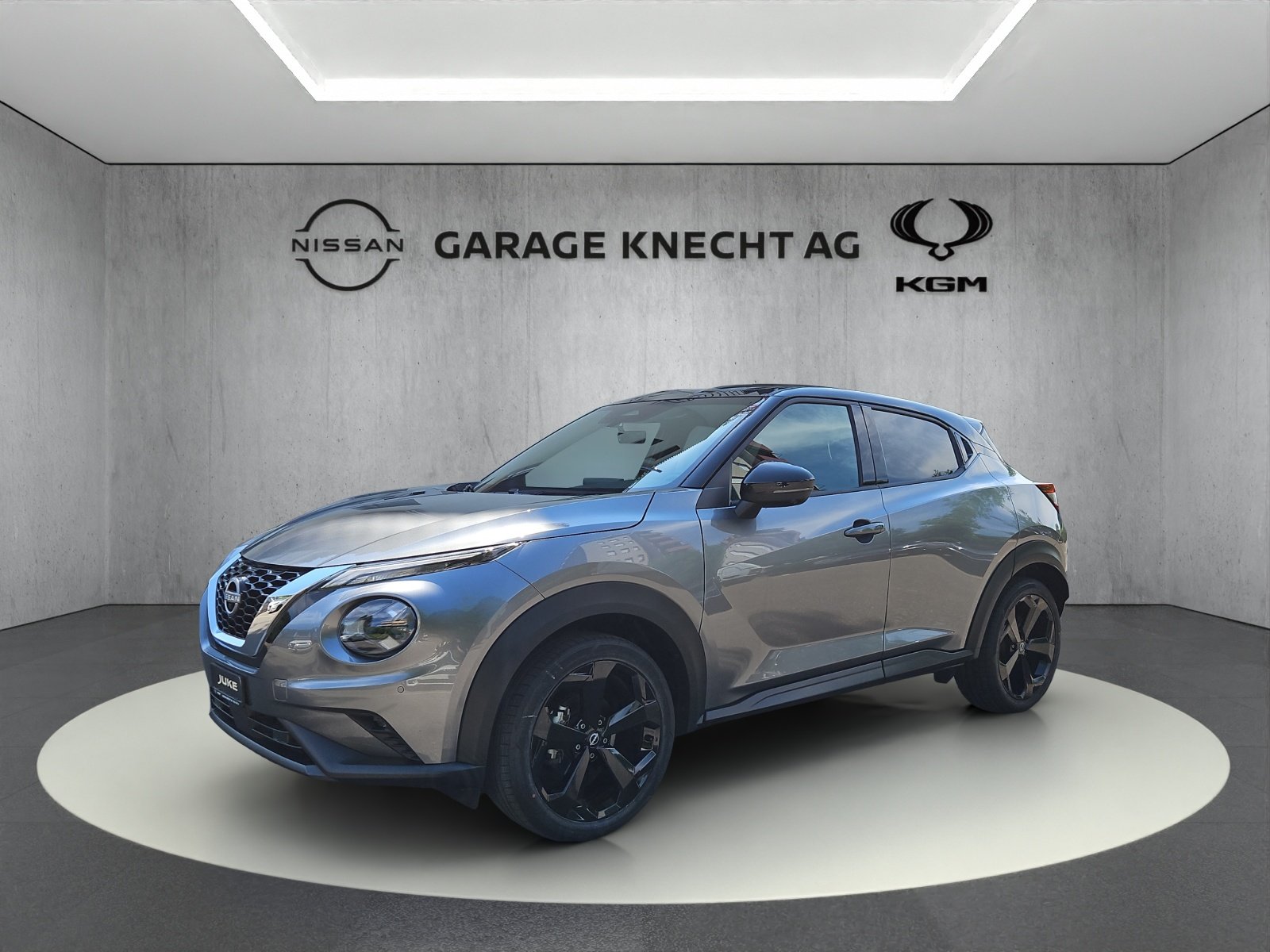 NISSAN Juke 1.0 DIG-T Tekna, Petrol, Second hand / Used, Automatic - 4