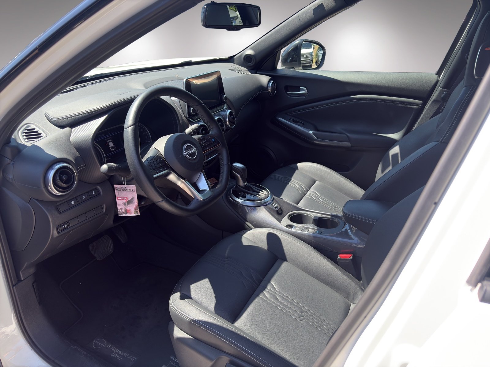 NISSAN Juke 1.6 Hybrid Tekna, Full-Hybrid Petrol/Electric, Second hand / Used, Automatic - 6