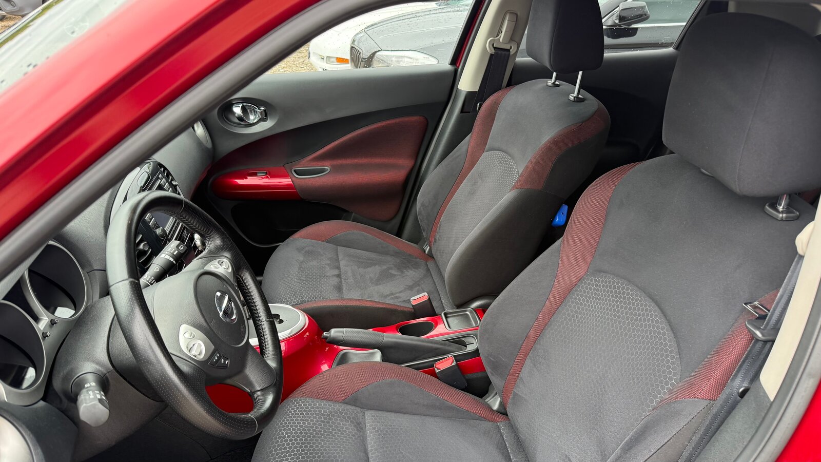 NISSAN Juke 1.6 DIG-T tekna 4x4 Xtronic M-CVT, Petrol, Second hand / Used, Automatic - 4