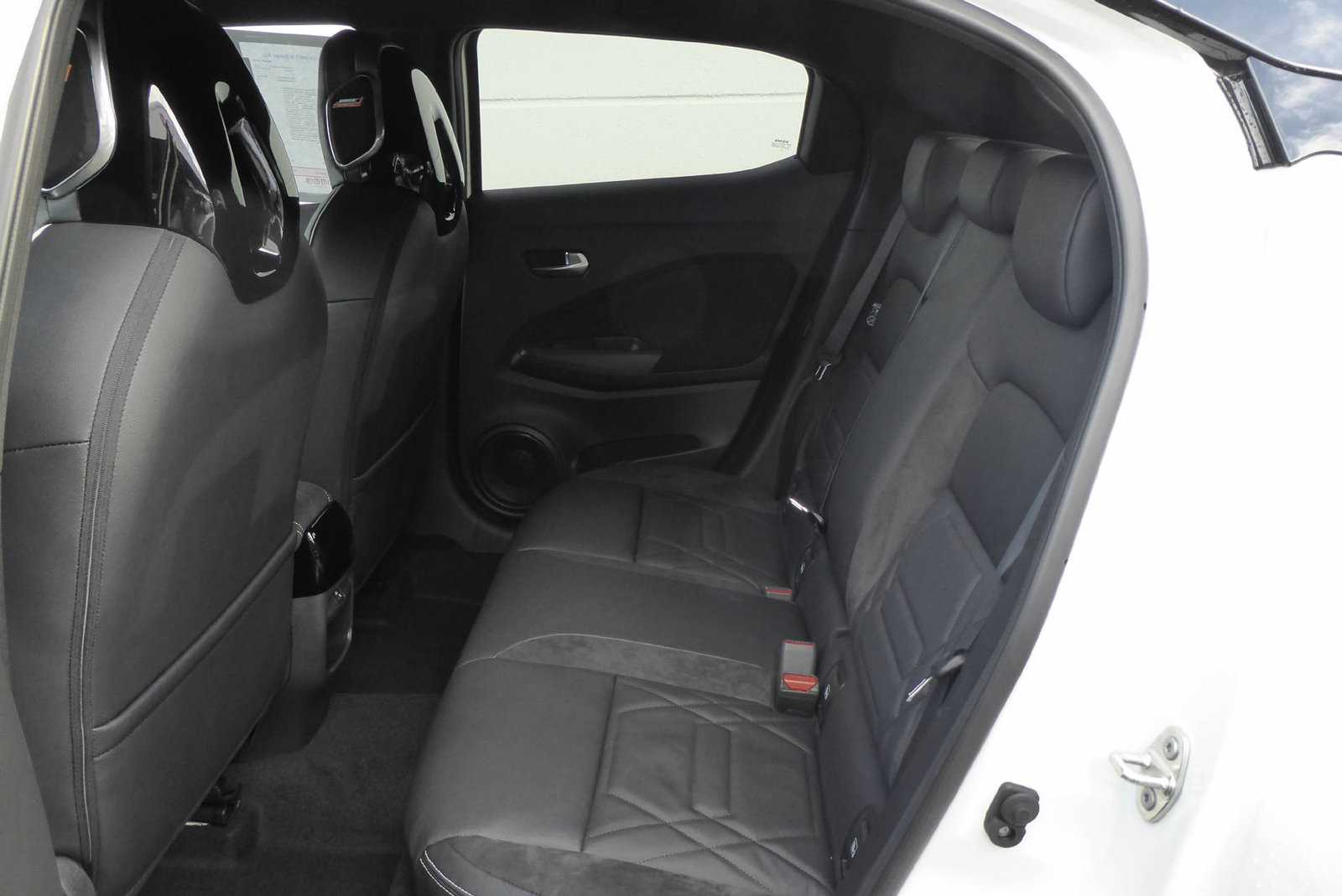 NISSAN Juke 1.0 DIG-T N-Design Aut., Essence, Voiture de démonstration, Automatique - 6