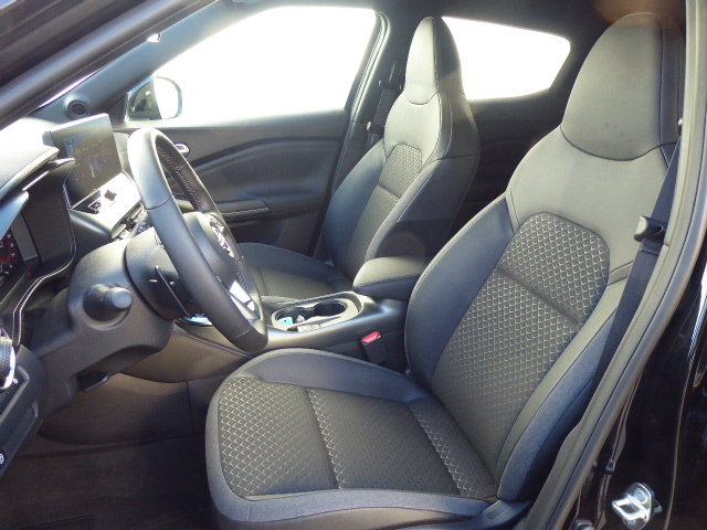 NISSAN Juke 1.0 DIG-T N-Connecta Aut., Petrol, Ex-demonstrator, Automatic - 6