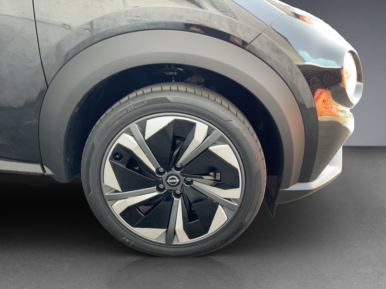 NISSAN Juke 1.6 FHEV Tekna, Hybride Integrale Benzina/Elettrica, Auto dimostrativa, Automatico - 6