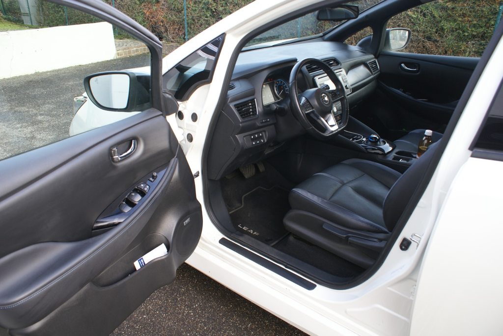 NISSAN Leaf Tekna, Électrique, Occasion / Utilisé, Automatique - 7