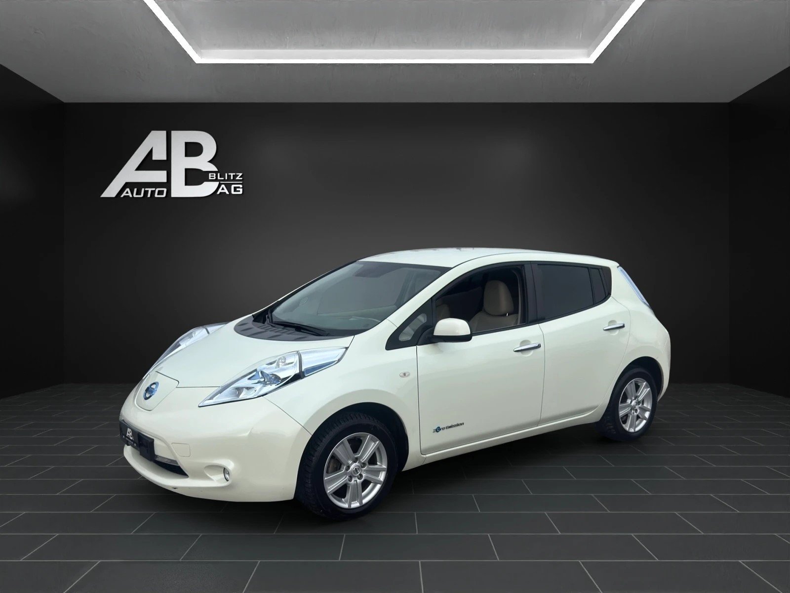 NISSAN Leaf E 24 kWh, Elettrica, Occasioni / Usate, Automatico - 2