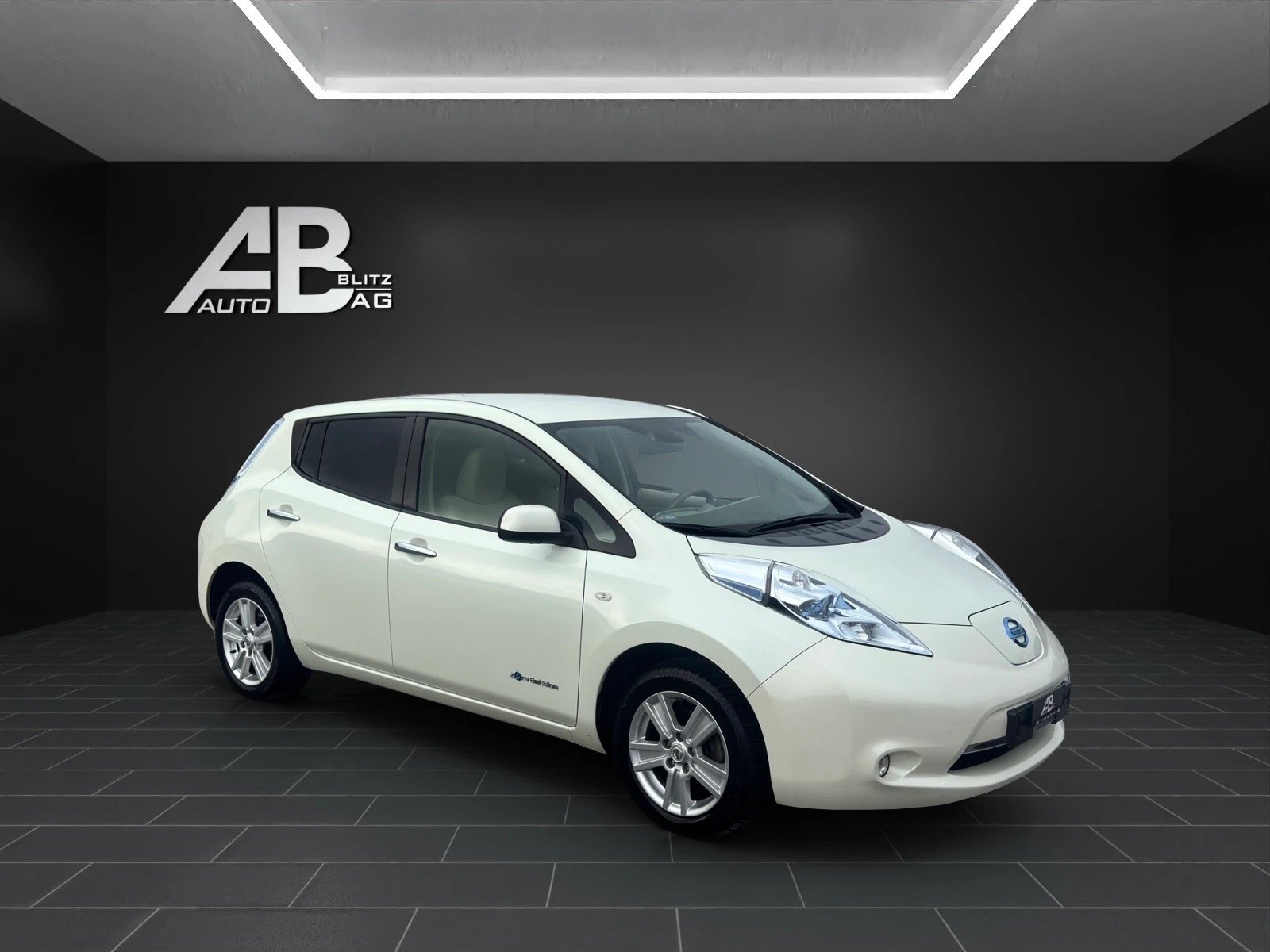 NISSAN Leaf E 24 kWh, Elettrica, Occasioni / Usate, Automatico - 6