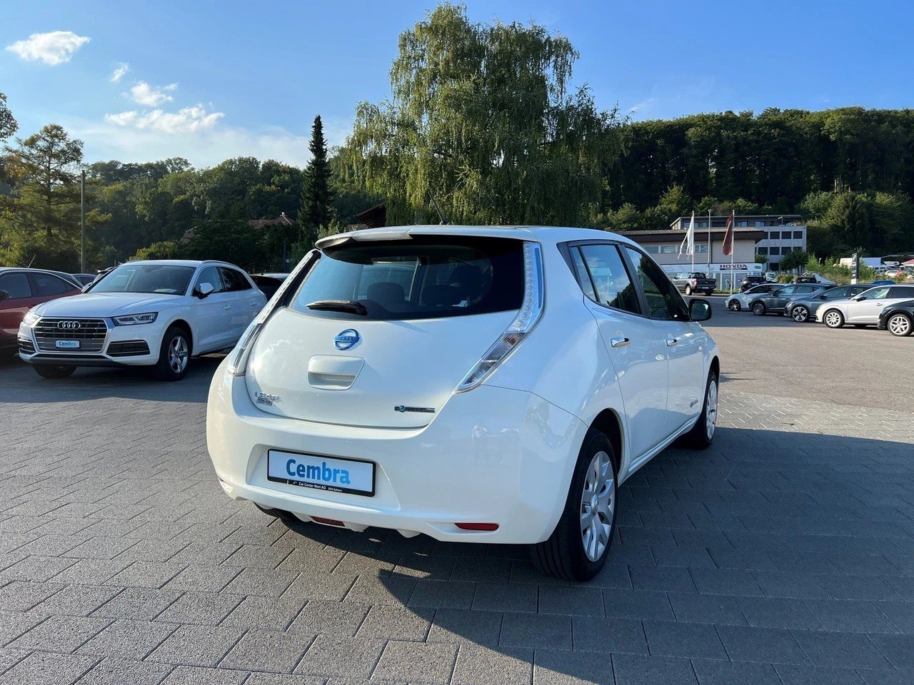 NISSAN Leaf tekna 24kWh, Électrique, Occasion / Utilisé, Automatique - 4