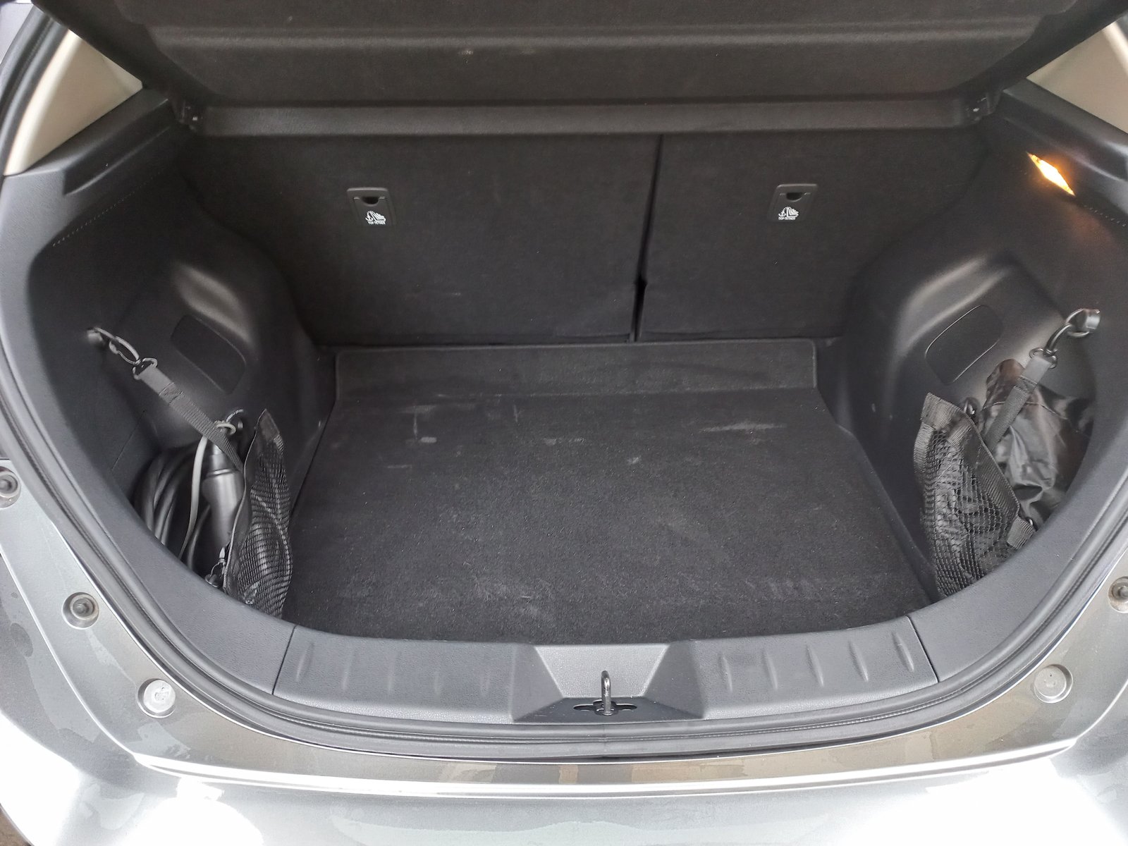 NISSAN Leaf N-Connecta, Électrique, Occasion / Utilisé, Automatique - 6