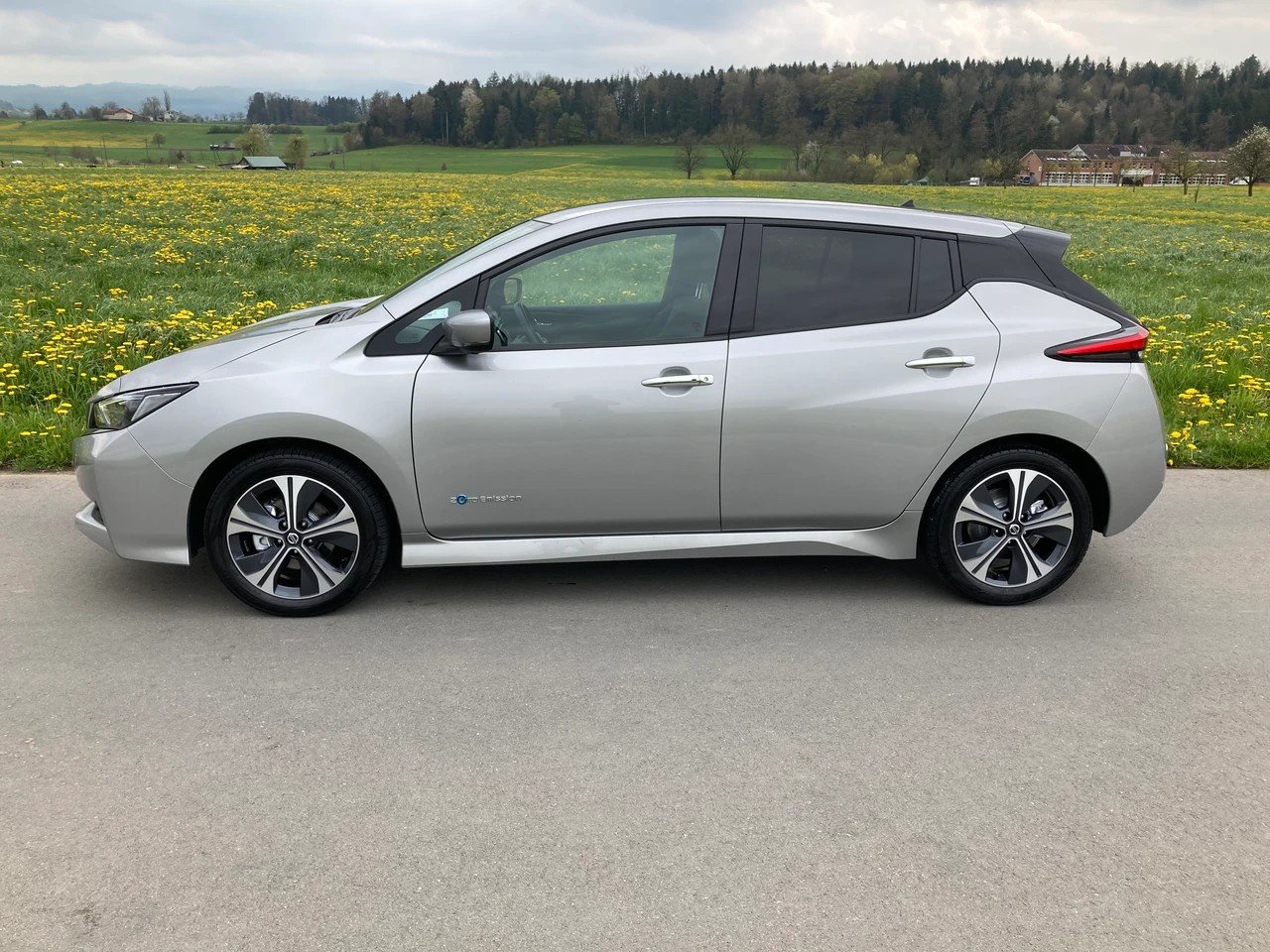 NISSAN Leaf N-Connecta, Elektro, Occasion / Gebraucht, Automatik - 5