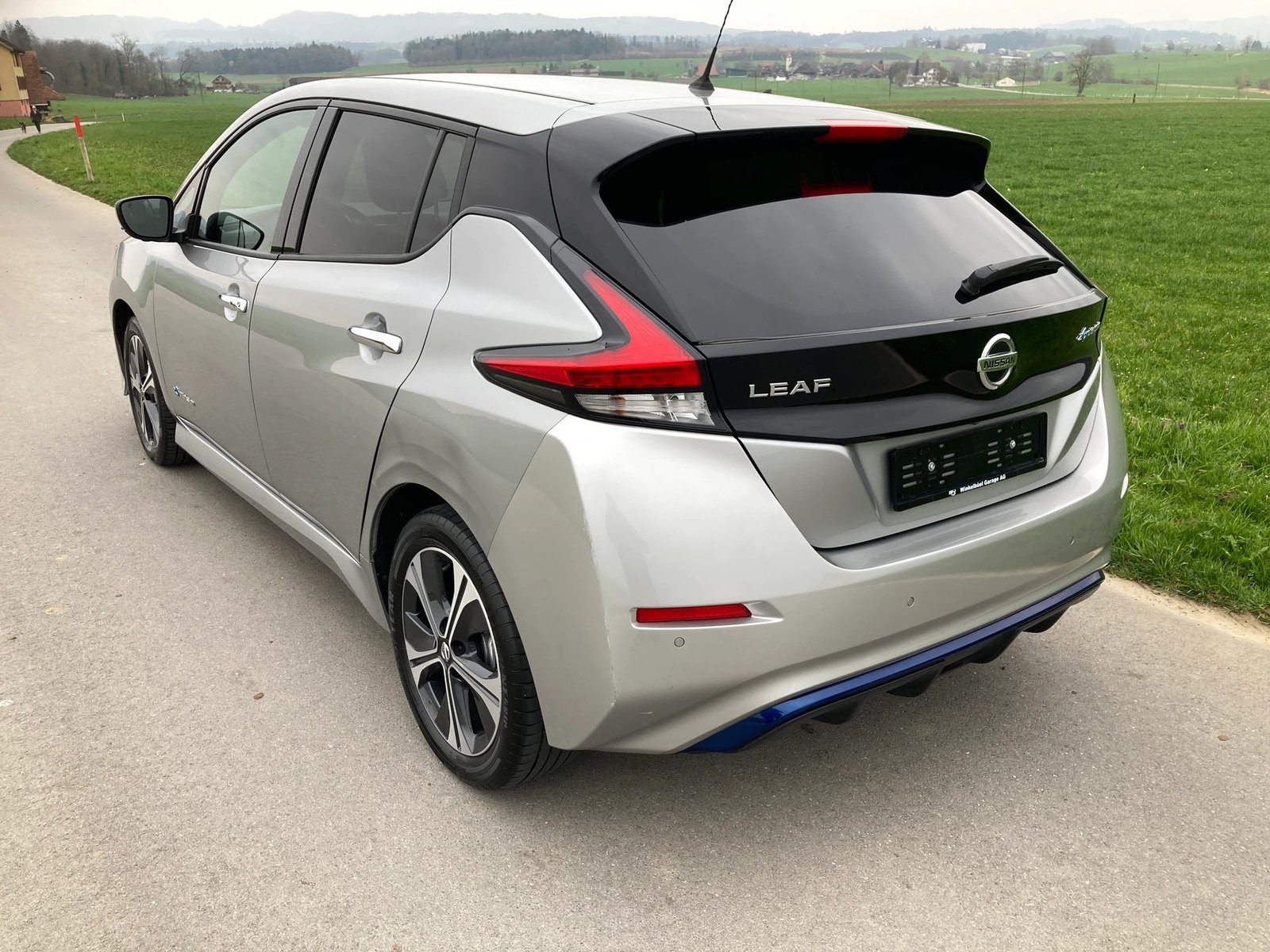 NISSAN Leaf N-Connecta, Electric, Second hand / Used, Automatic - 4
