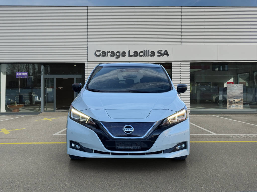 NISSAN Leaf Tekna 40 kWh, Essence, Occasion / Utilisé, Manuelle - 2