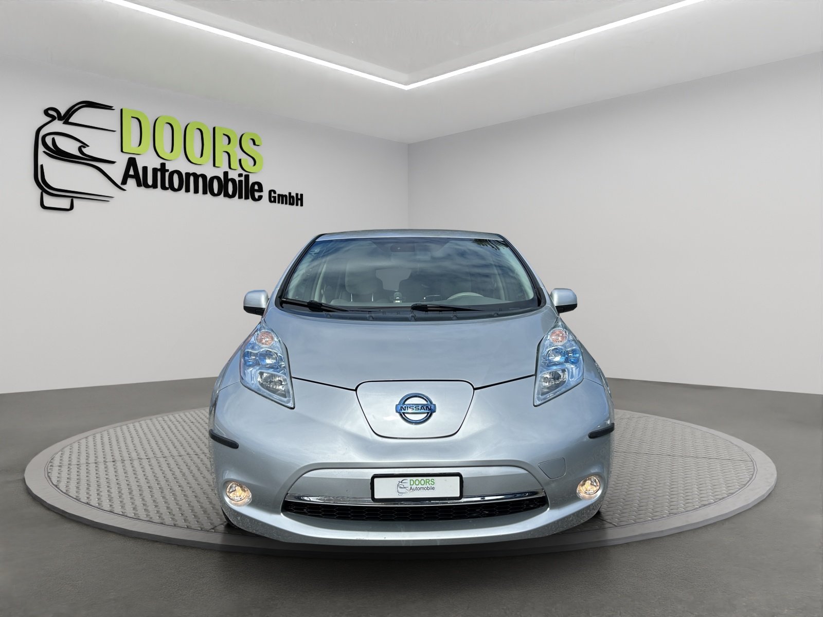 NISSAN Leaf E, Electric, Second hand / Used, Automatic - 2