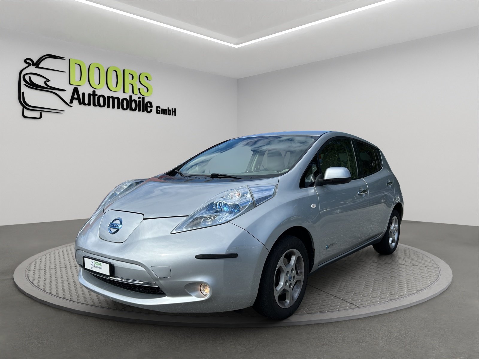 NISSAN Leaf E, Electric, Second hand / Used, Automatic - 3