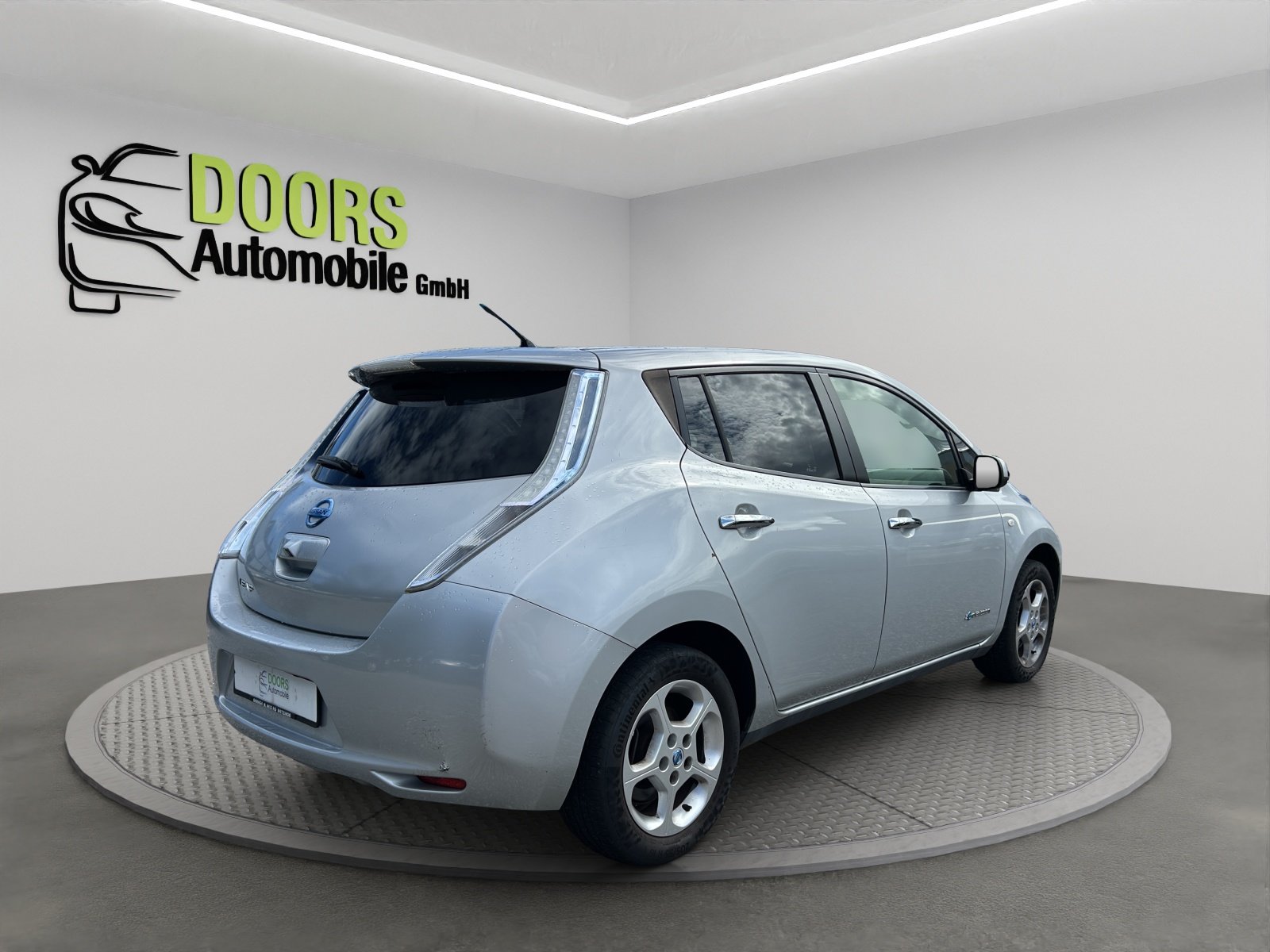 NISSAN Leaf E, Electric, Second hand / Used, Automatic - 4