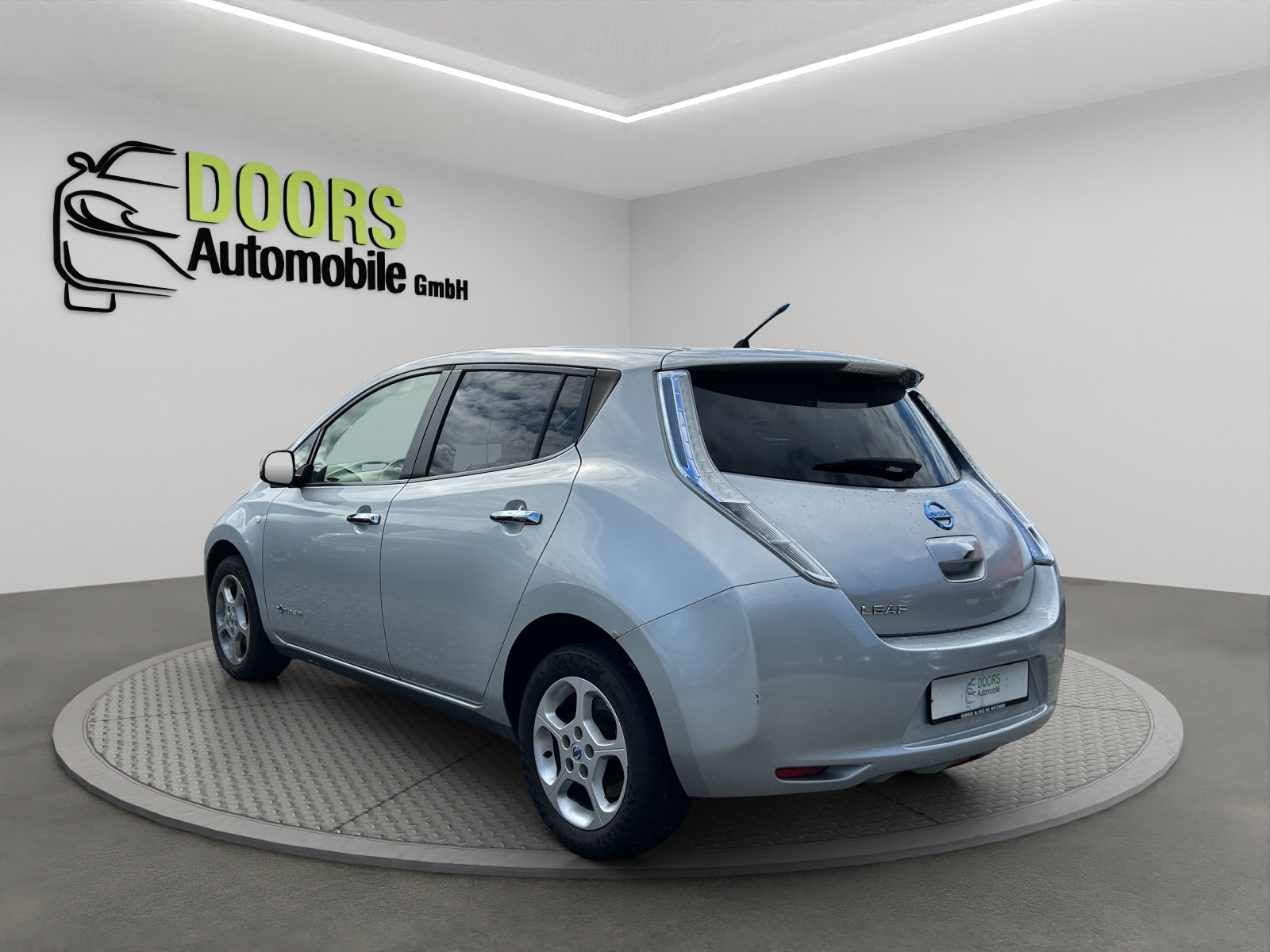 NISSAN Leaf E, Electric, Second hand / Used, Automatic - 6