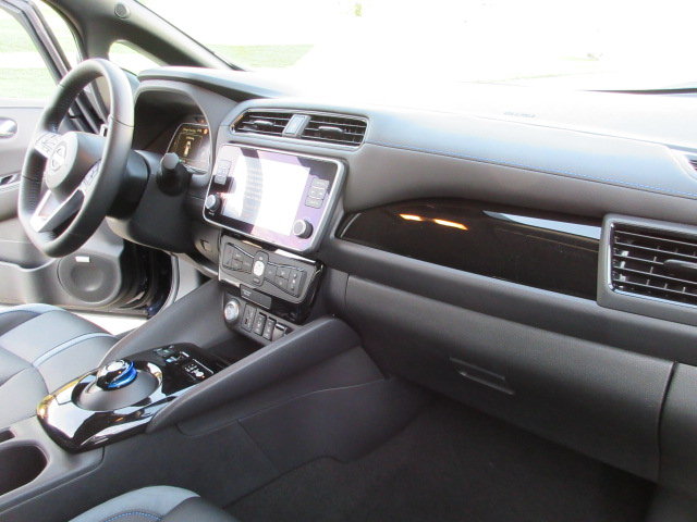 NISSAN Leaf Acenta, Electric, Ex-demonstrator, Automatic - 7