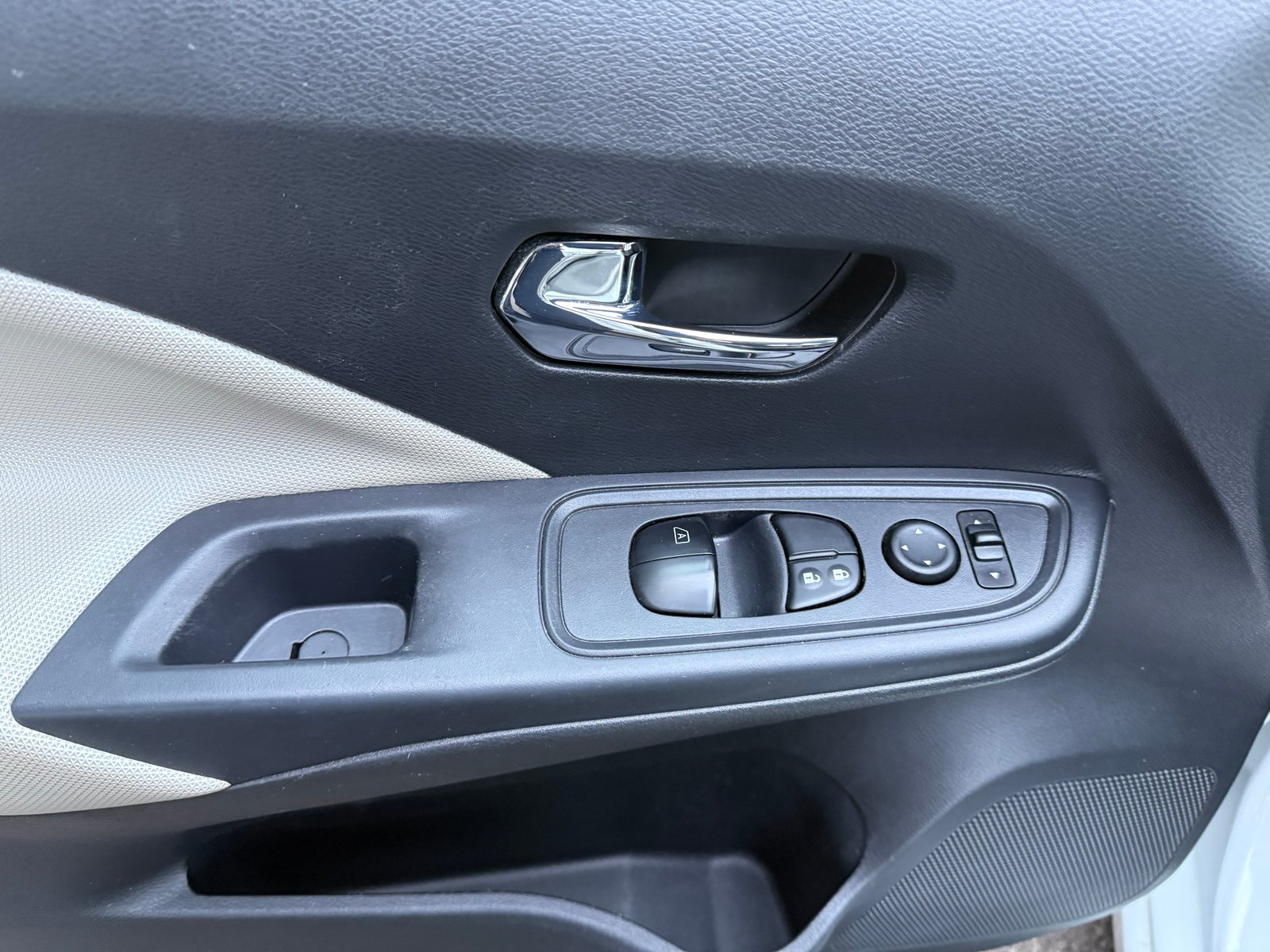 NISSAN Micra 1.5 dCi acenta, Diesel, Second hand / Used, Manual - 5