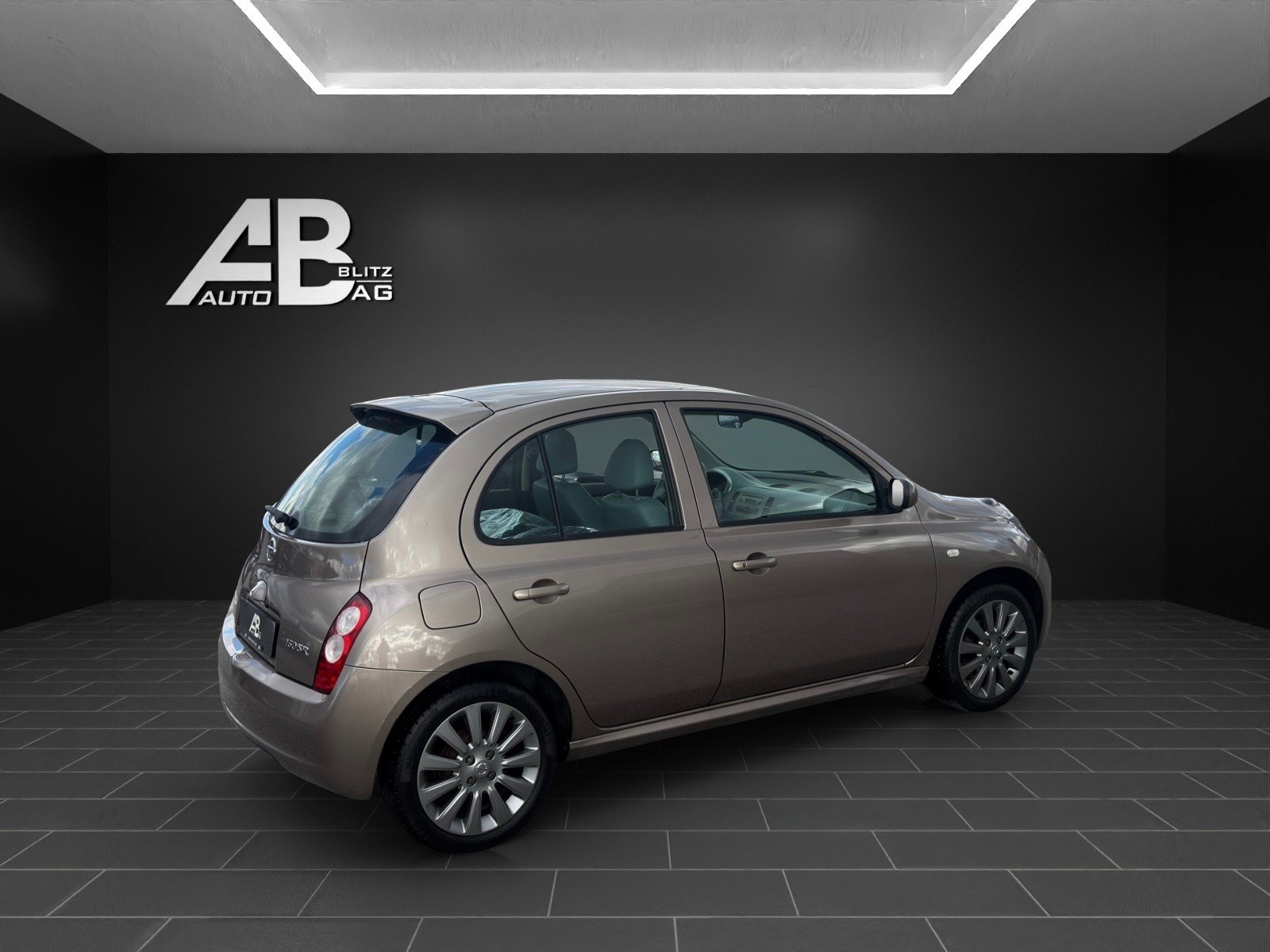 NISSAN Micra 1.6 SR Pack mit 110 PS, Essence, Occasion / Utilisé, Manuelle - 5