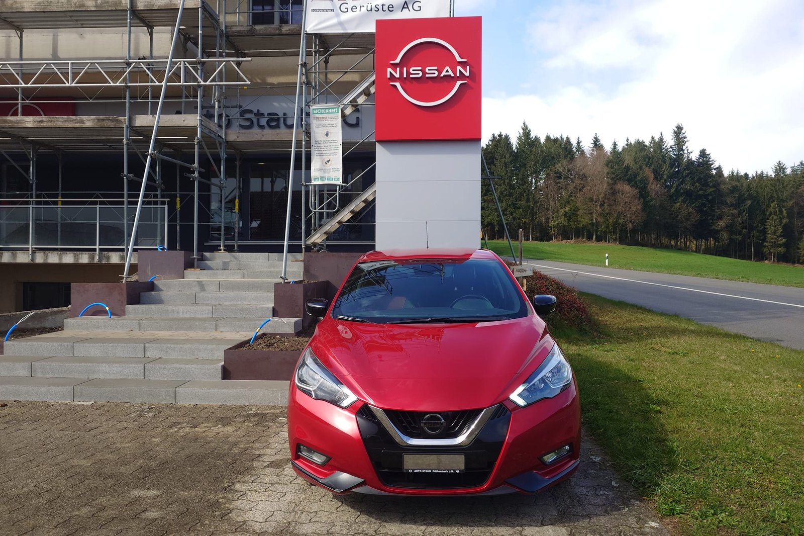 NISSAN Micra 0.9 IG-T Tekna