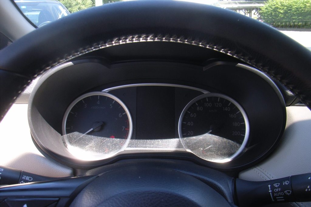 NISSAN MICRA 0.9 IG-T Bose Personal Edition, Benzin, Occasion / Gebraucht, Handschaltung - 5