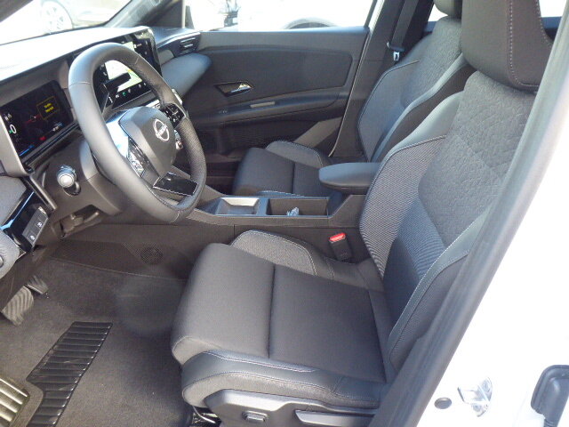 NISSAN Micra Advance 52 kWh Batterie, Electric, Ex-demonstrator, Automatic - 6
