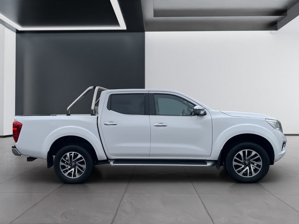 NISSAN Navara 2.3 dCi Double Cab N-Connecta Handschaltung, Diesel, Occasion / Utilisé, Manuelle - 6
