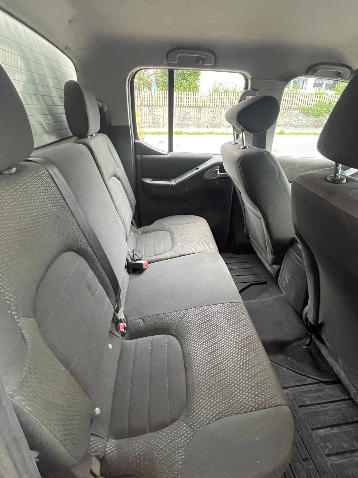 NISSAN Navara Double Cab LE 2.5 dCi 4WD LB Automat, Diesel, Occasion / Gebraucht, Automatik - 5