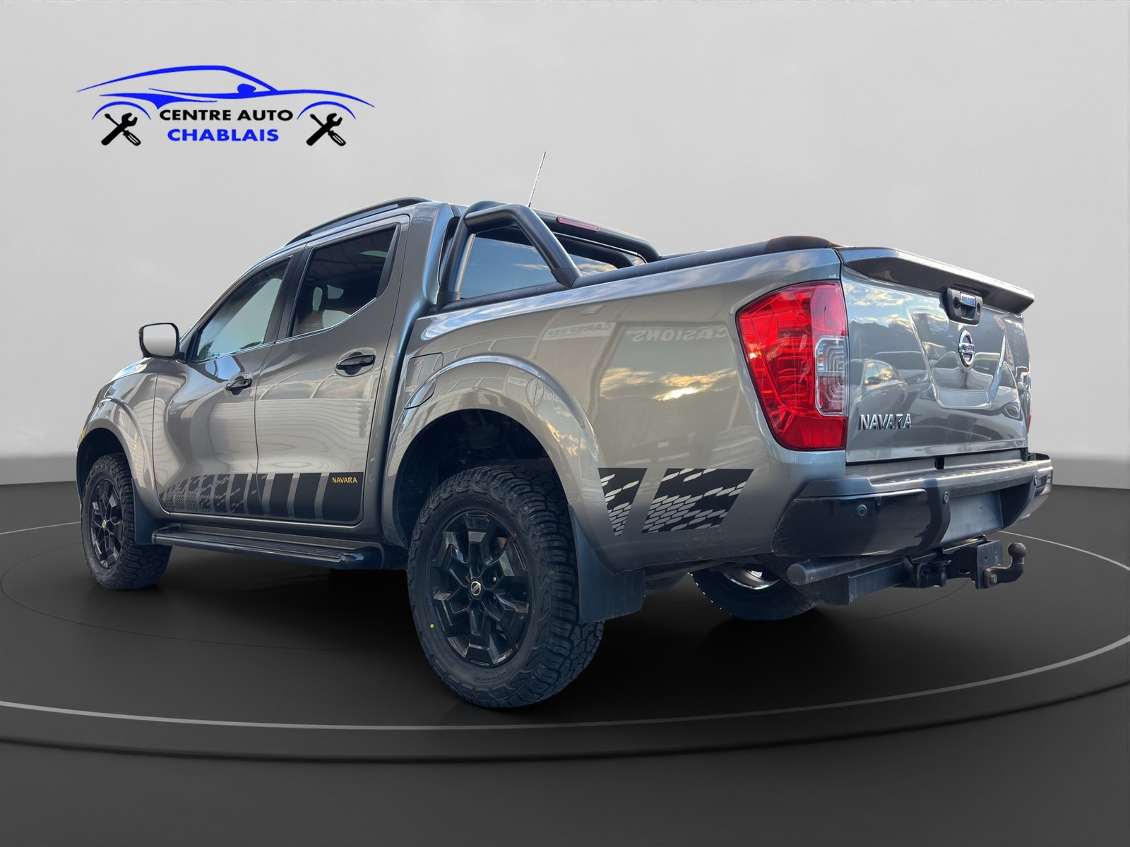 NISSAN Navara Double Cab Tekna 2.3 dCi 4WD, Diesel, Occasion / Gebraucht, Automatik - 6
