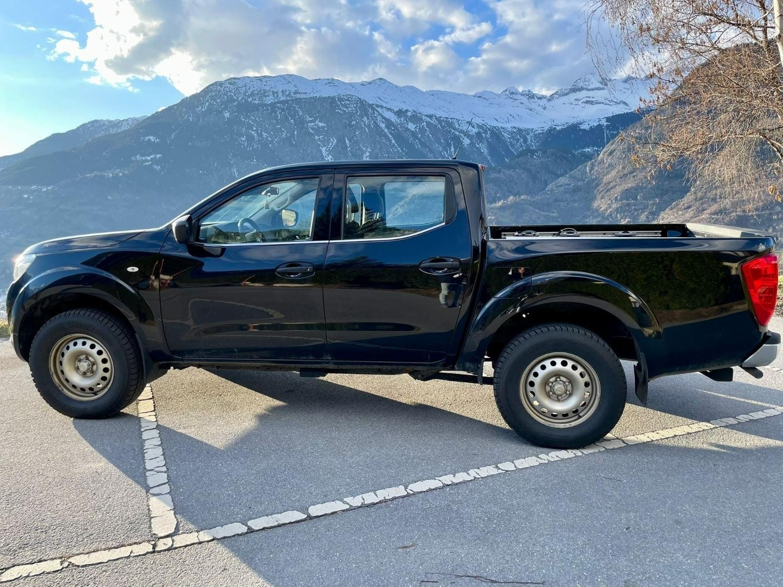 NISSAN Navara Double Cab 2.3 dCi 4WD