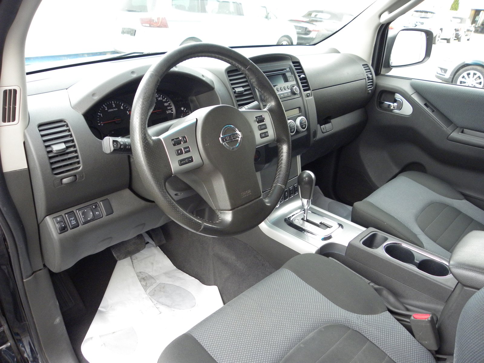NISSAN Navara Double Cab LE 2.5 dCi 4WD LB Automat, Diesel, Occasioni / Usate, Automatico - 5