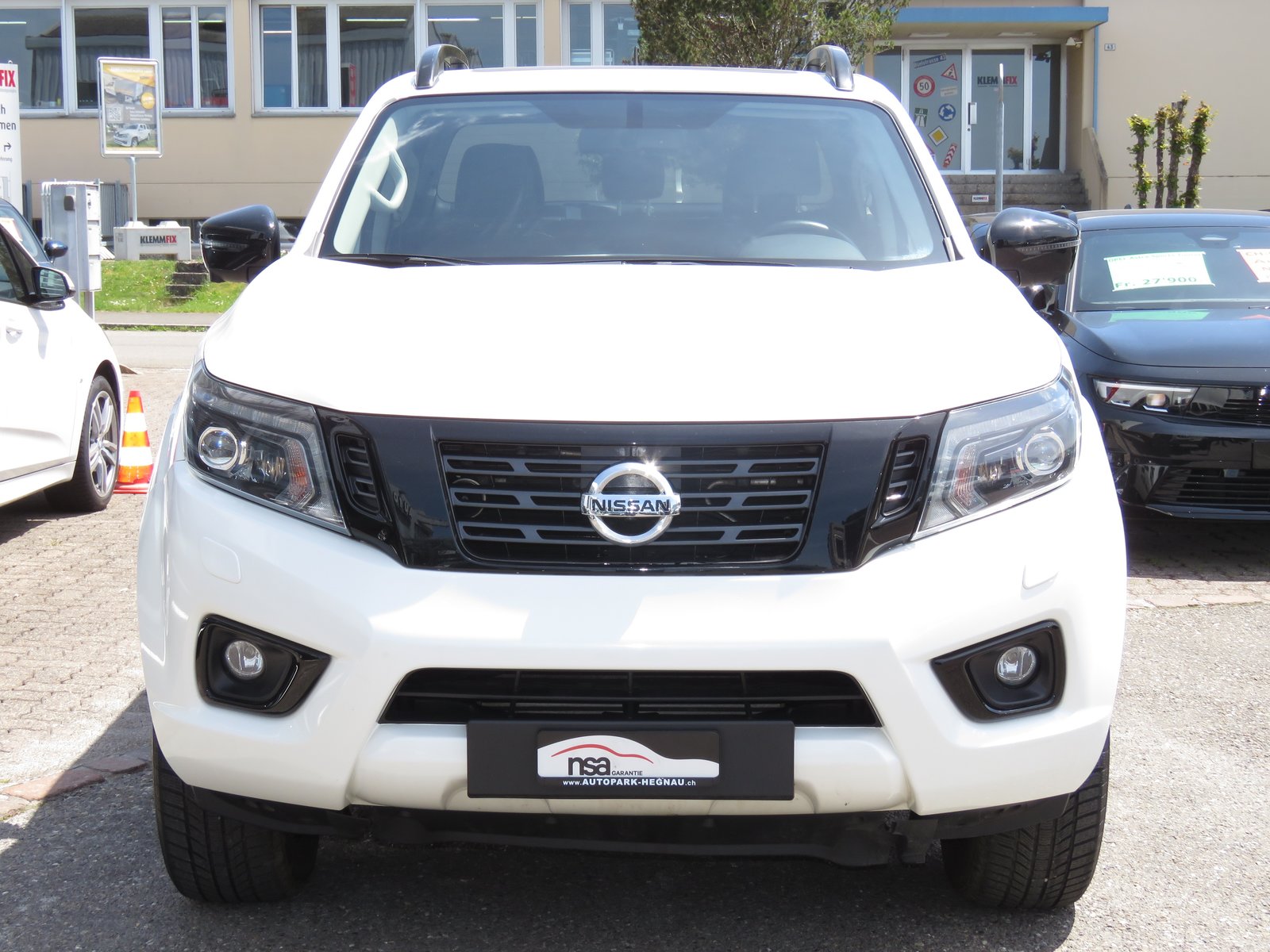 NISSAN Navara Double Cab Tekna 2.3 dCi 4WD, Diesel, Occasion / Utilisé, Automatique - 2