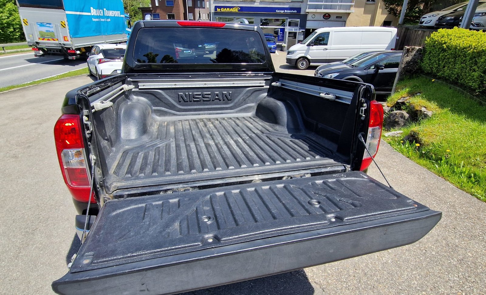 NISSAN Navara Double Cab Acenta 2.3 dCi 4WD, Diesel, Occasion / Utilisé, Manuelle - 5