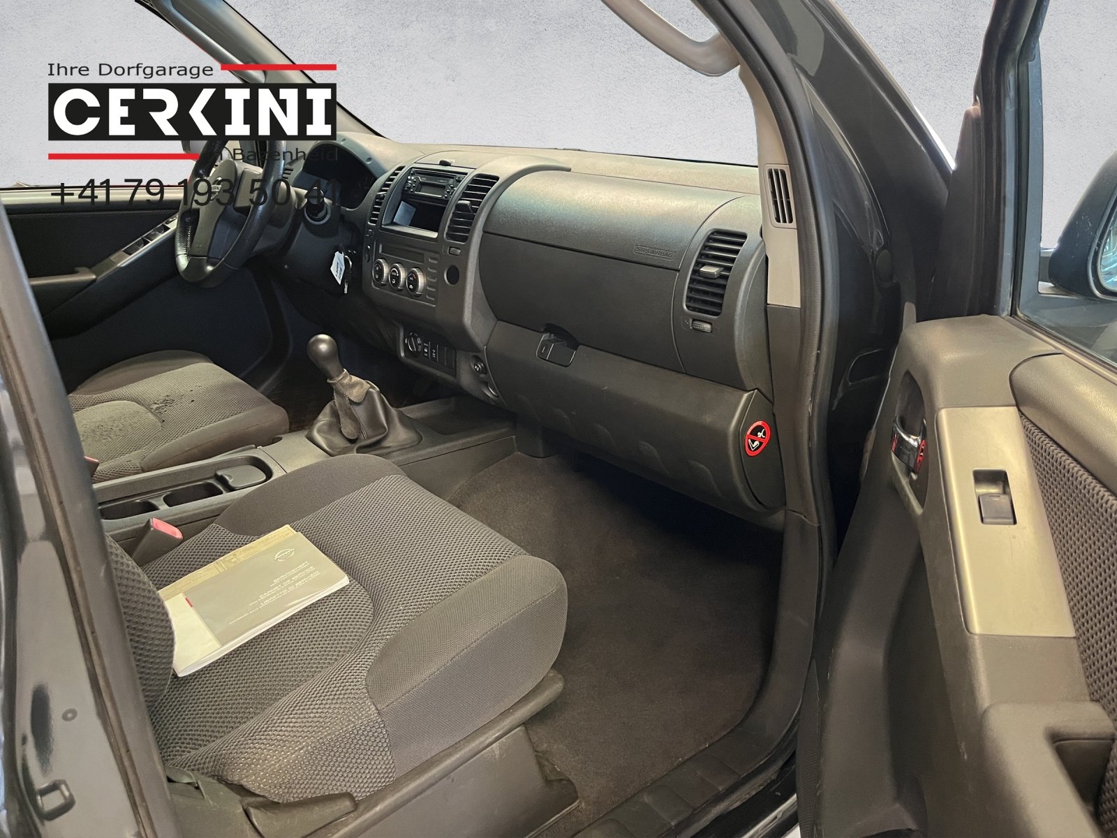 NISSAN Navara Double Cab SE 2.5 TDI 4WD, Diesel, Second hand / Used, Manual - 7