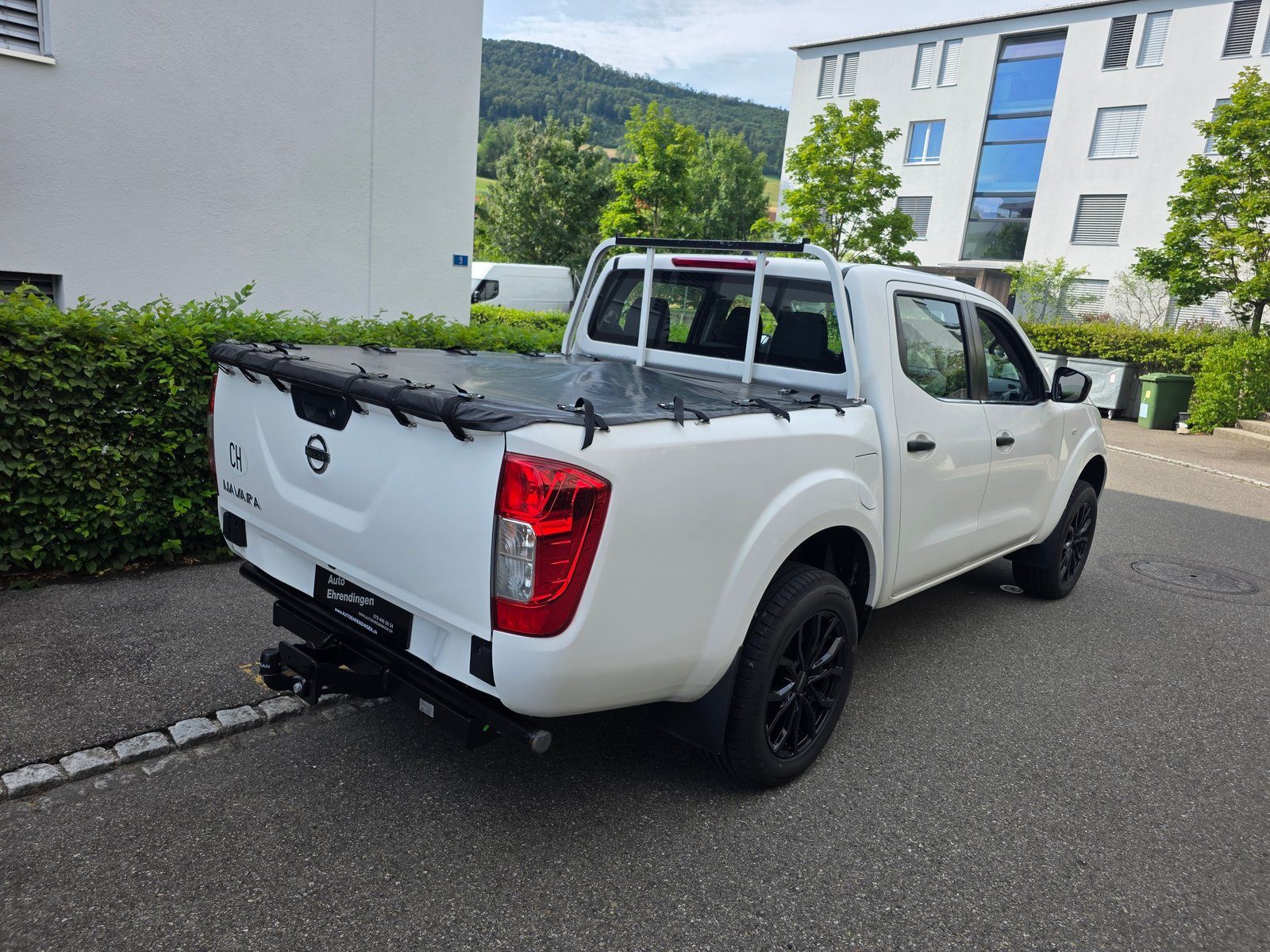 NISSAN Navara Double Cab Visia 2.3 dCi 4WD, Diesel, Second hand / Used, Manual - 5