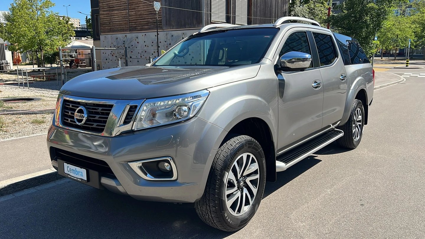 NISSAN Navara Double Cab Tekna 2.3 dCi 4WD Automatic