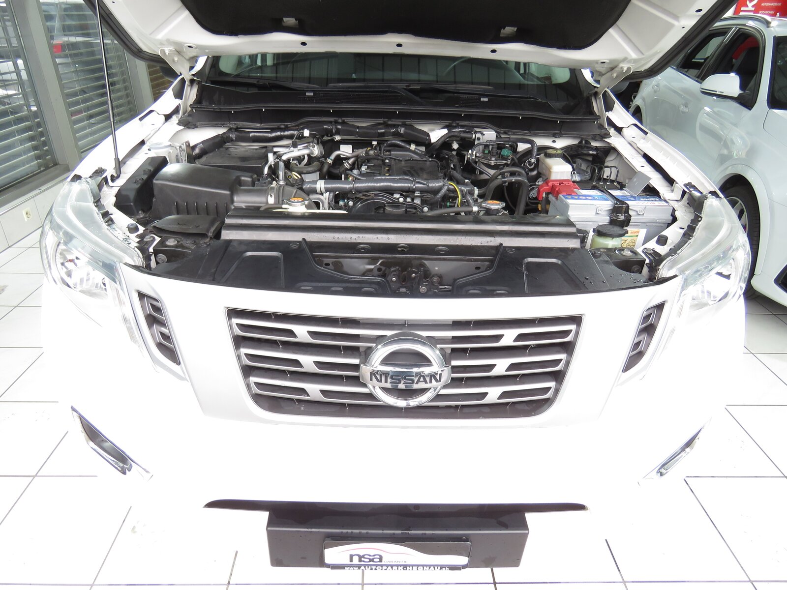 NISSAN Navara Double Cab Acenta 2.3 dCi 4WD (AHK 3.5 t, NL 8, Diesel, Occasioni / Usate, Manuale - 7