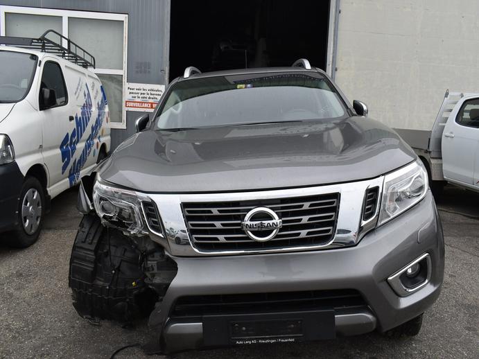 NISSAN Navara Double Cab Tekna 2.3 dCi 4WD, Diesel, Occasion / Gebraucht, Handschaltung
