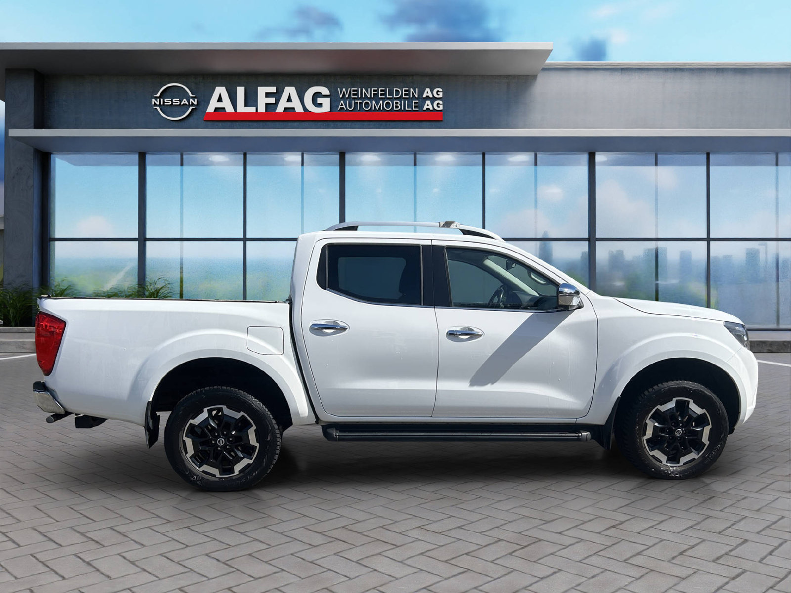 NISSAN Navara 2.3 dCi Double Cab N-Connecta, Diesel, Second hand / Used, Automatic - 7