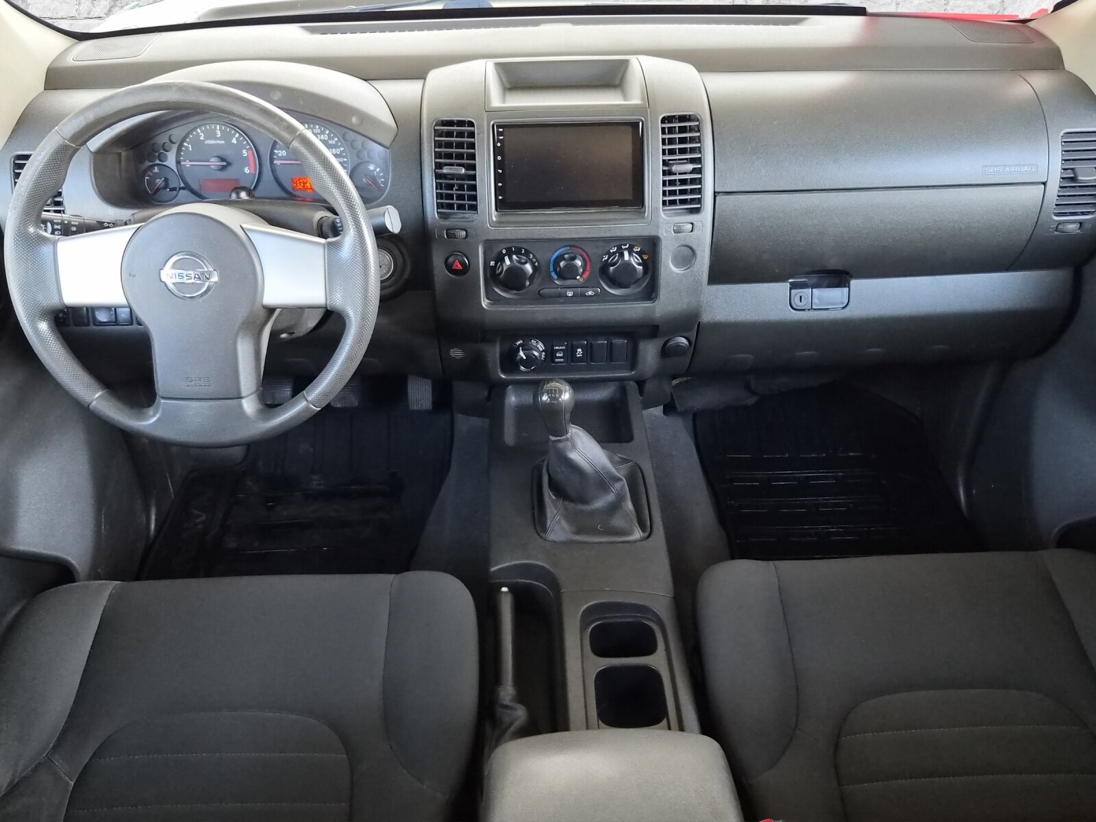 NISSAN Navara 2.5 dCi 144 Double Cab XE, Diesel, Second hand / Used, Manual - 6