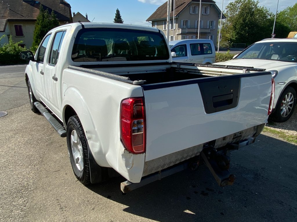 NISSAN NAVARA 2.5 dCi Double Cab LE, Diesel, Occasion / Gebraucht, Handschaltung - 7