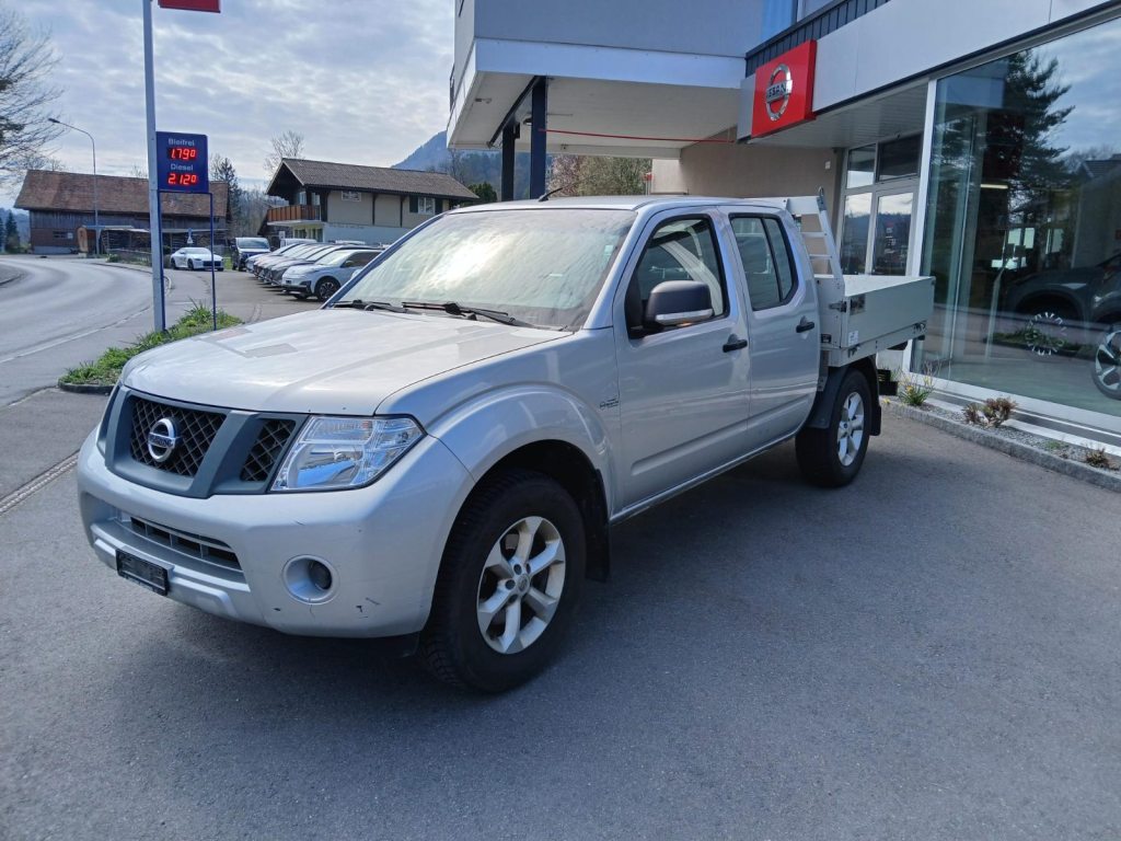 NISSAN NAVARA 2.5 dCi Double Cab SE, Diesel, Occasion / Utilisé, Manuelle - 2