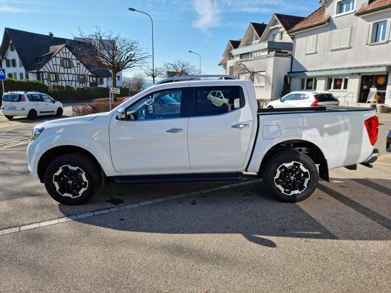 NISSAN Navara 2.3 dCi Double Cab N-Connecta, Diesel, Vorführwagen, Automatik - 3