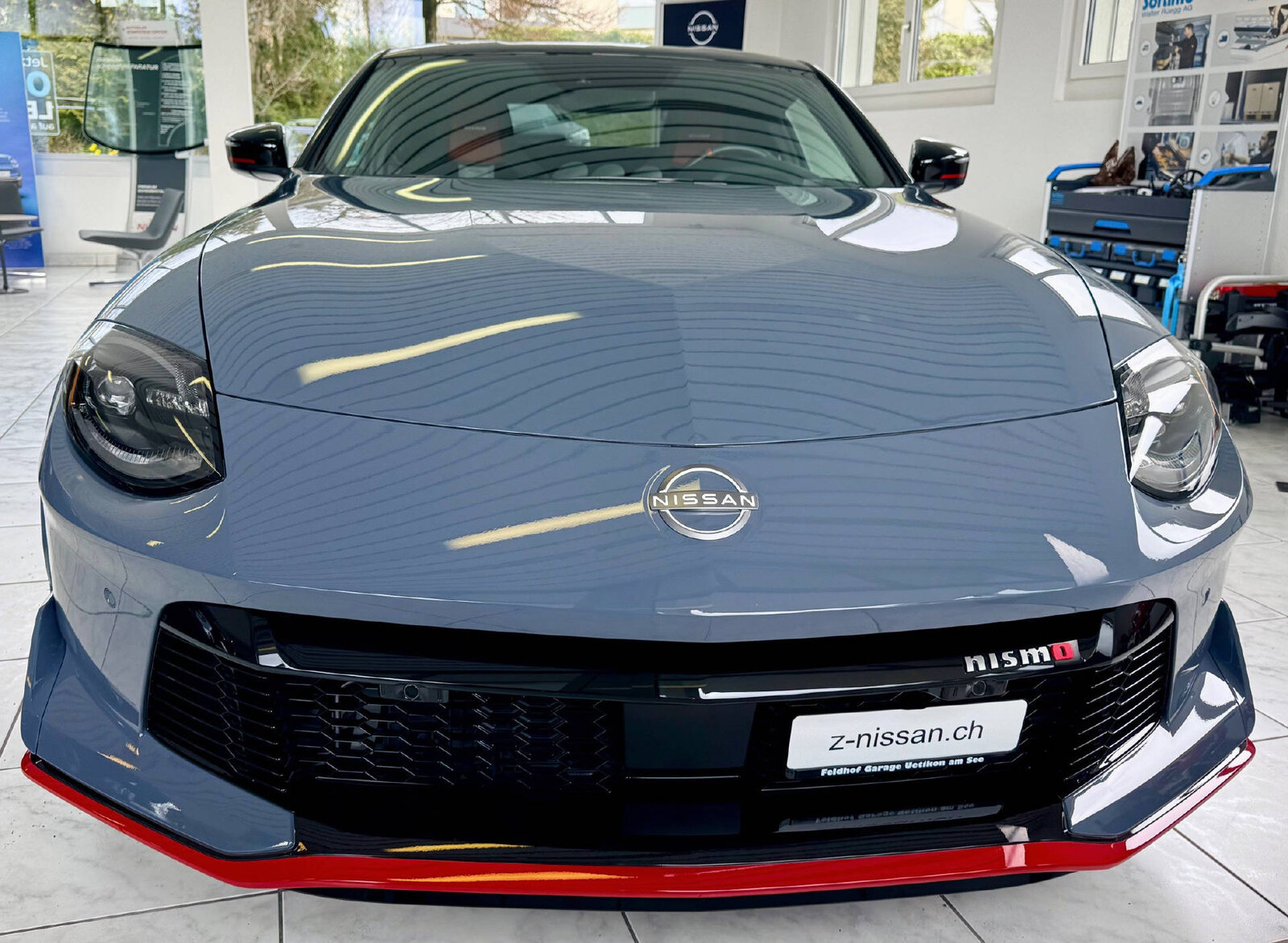 NISSAN 400 Z Nismo, Petrol, Second hand / Used, Automatic - 2