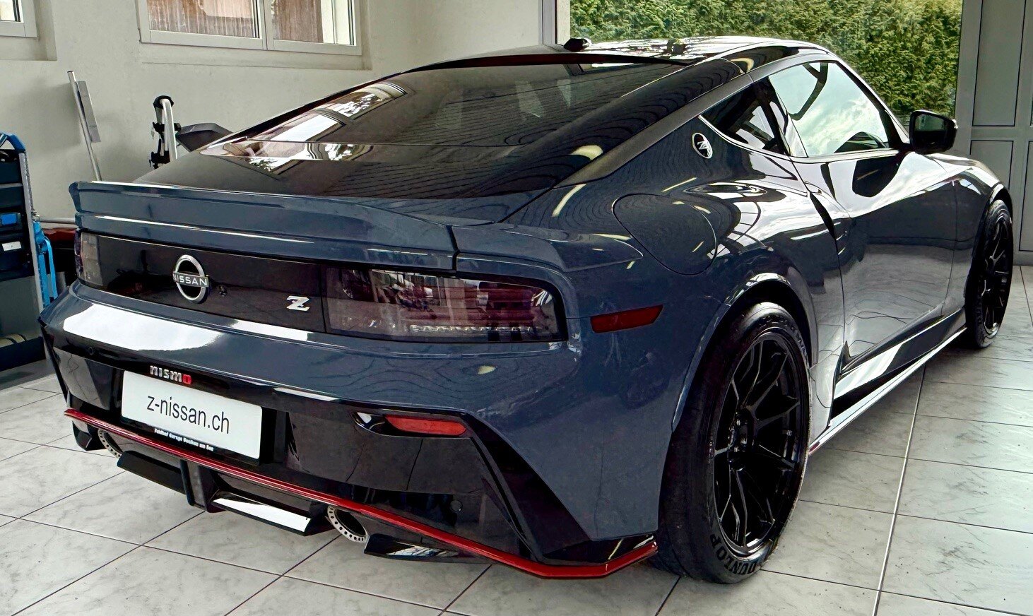 NISSAN 400 Z Nismo, Petrol, Second hand / Used, Automatic - 4