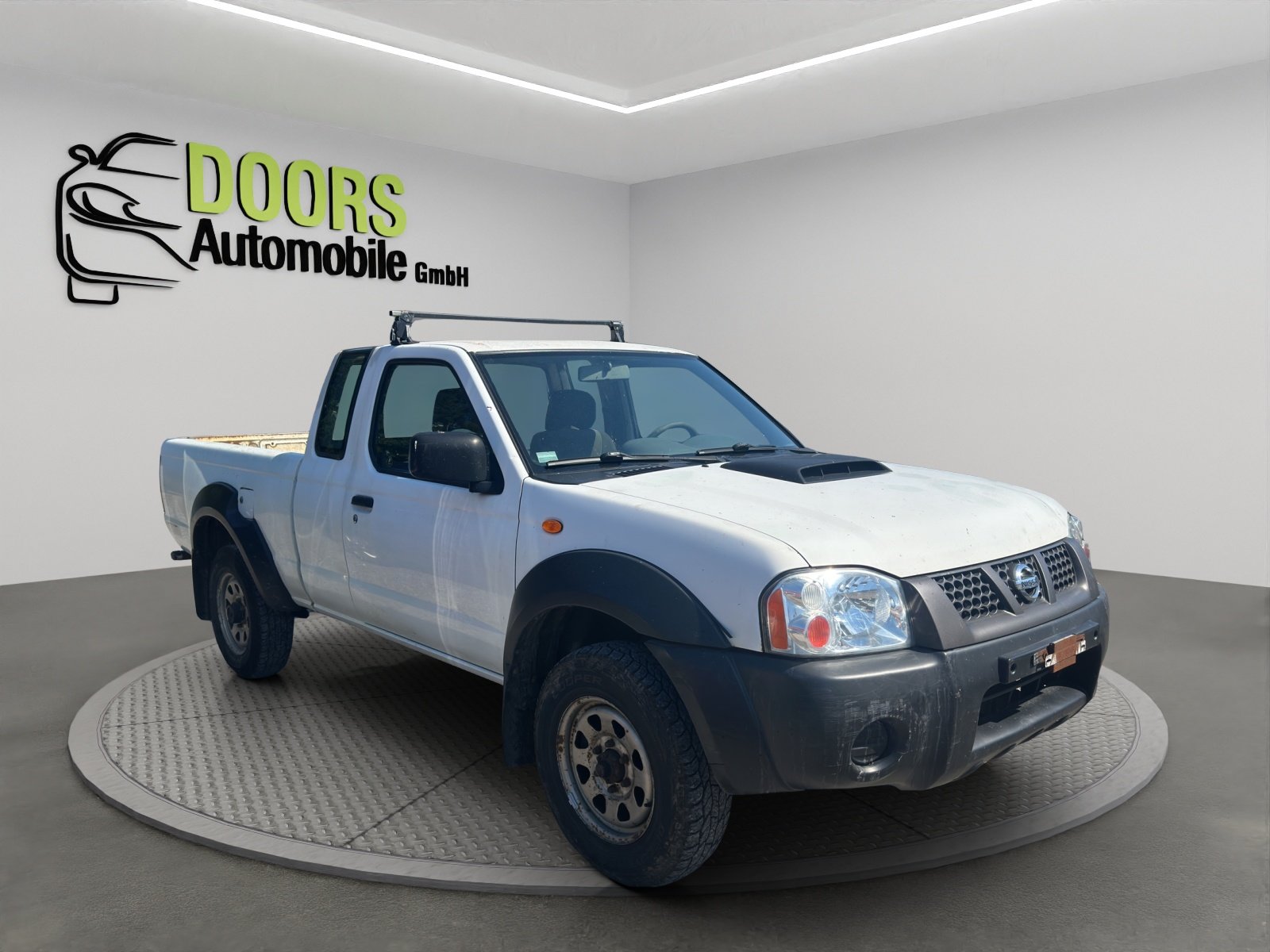 NISSAN NP300 4x4 King Cab