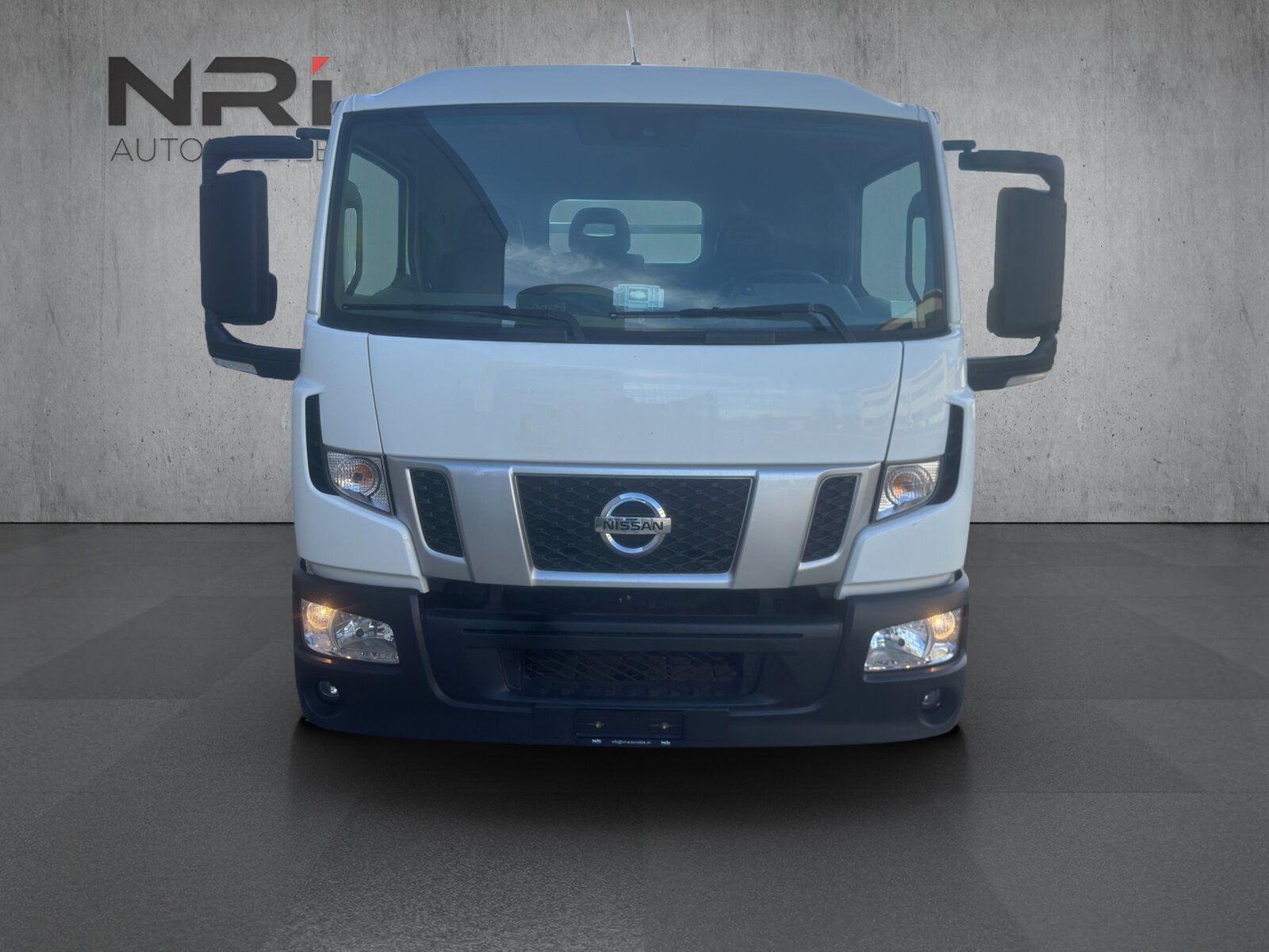 NISSAN NT500, Diesel, Occasioni / Usate, Manuale - 2