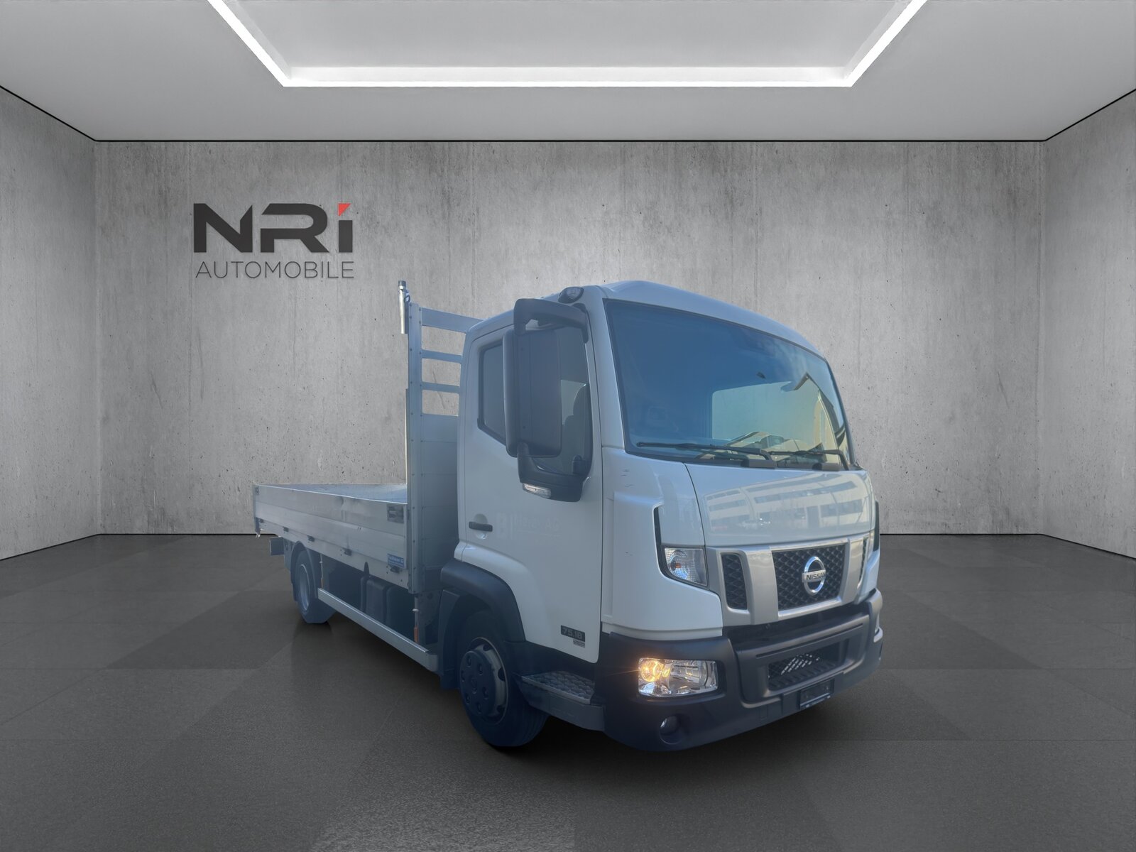 NISSAN NT500, Diesel, Occasioni / Usate, Manuale - 3