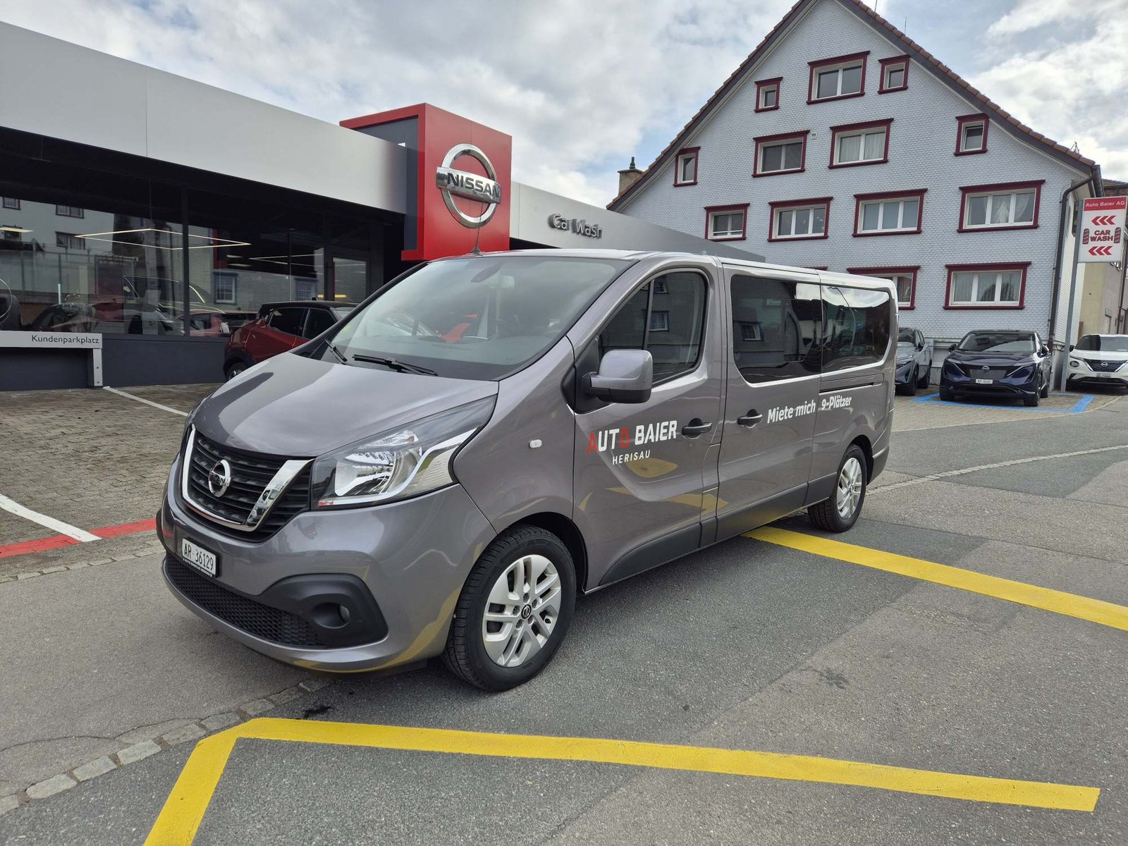 NISSAN NV300 Kombi 2.9 t L2 H1 2.0 dCi 170 TwinTurbo Premium 9P