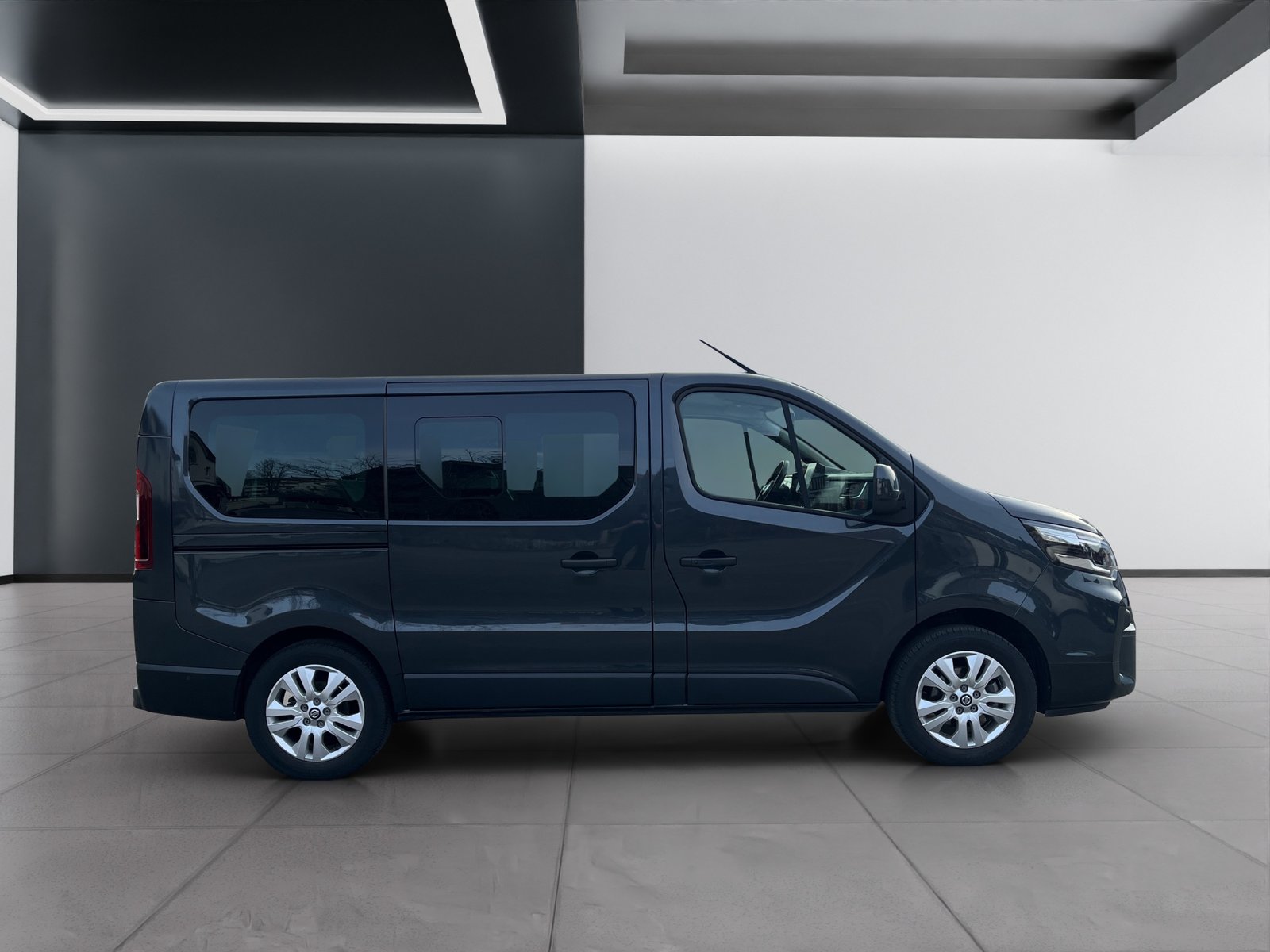 NISSAN NV300 Kombi 2.8t L1H1 2.0 dCi 170PS Tekna 8-Plätzer AT, Diesel, Second hand / Used, Automatic - 6