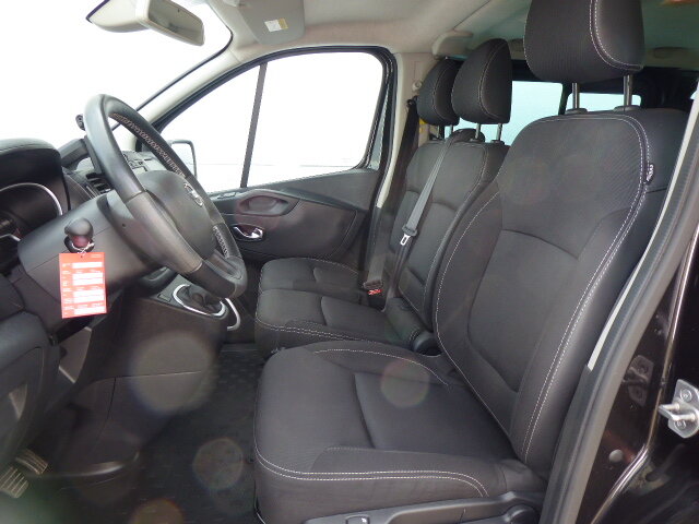 NISSAN NV300 Kombi 2.7 t L1 H1 2.0 dCi Kombi 9 Plätzer, Diesel, Occasion / Utilisé, Manuelle - 7