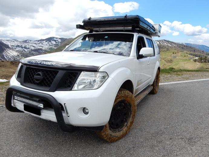 NISSAN Pathfinder 2.5 dCi Platinum, Diesel, Occasioni / Usate, Automatico